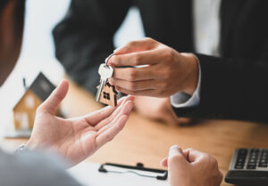 Greater Toronto housing market sees best July in four years: real estate board